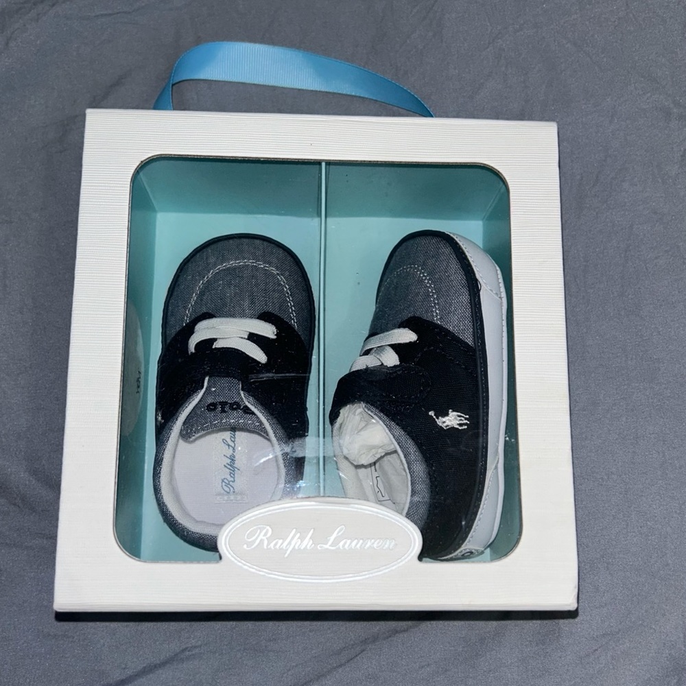 Polo crib shoes